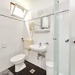 Apartament Astra *