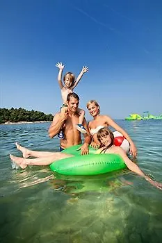 Astra アパート *