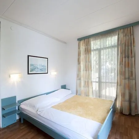 Astra Plava Laguna Daire *