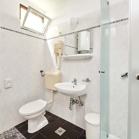 Apartment Astra *